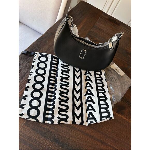 Marc Jacobs The J Marc Curve Top Handle Leather Shoulder Bag In Black - Picture 3 of 10